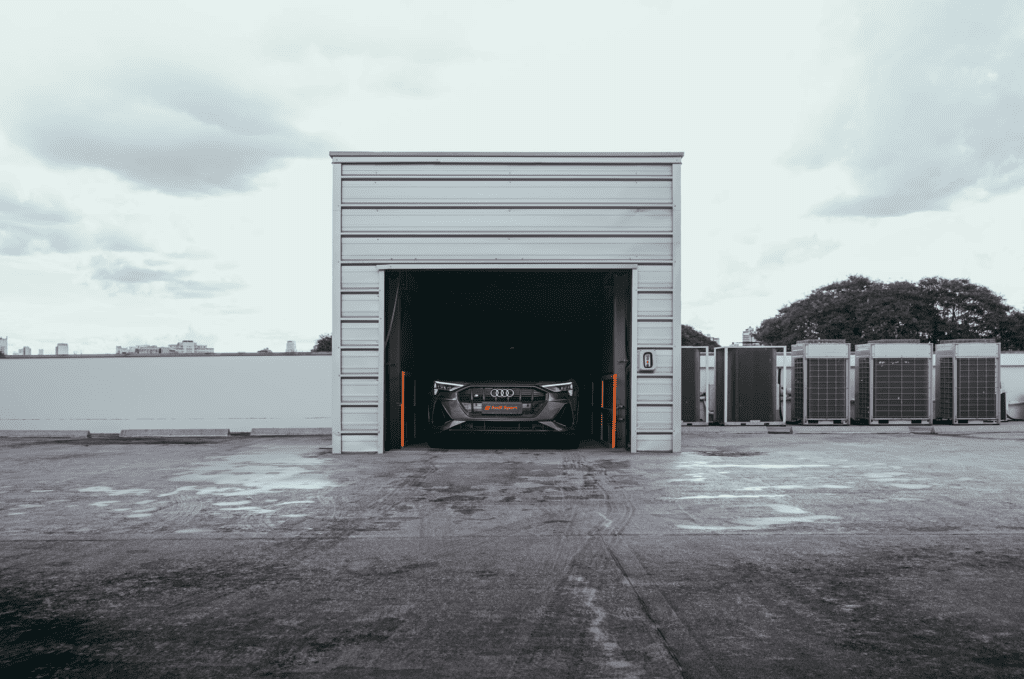 garage door 